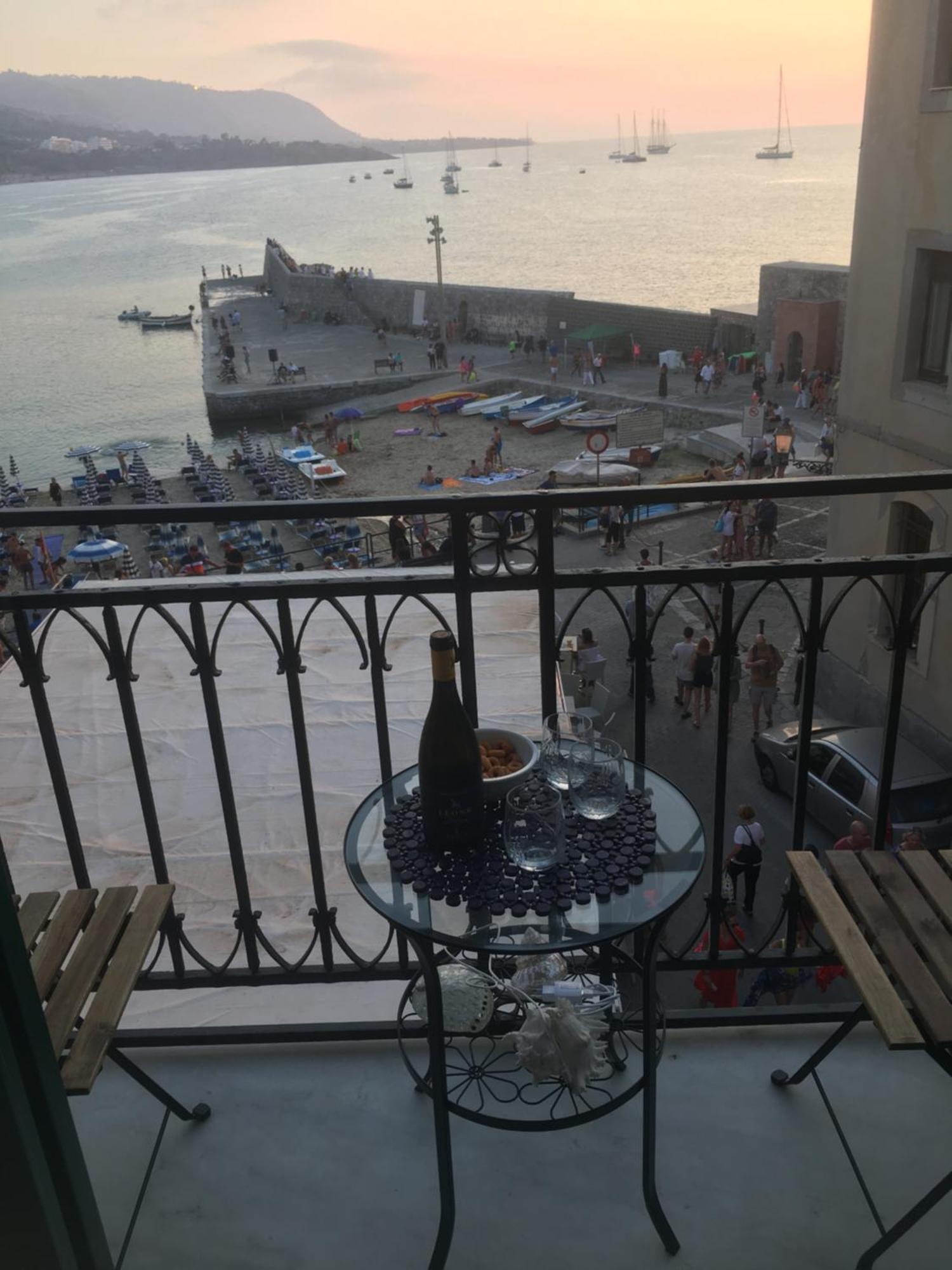 Ferienwohnung Devalu Casa Del Mare Cefalù Exterior foto